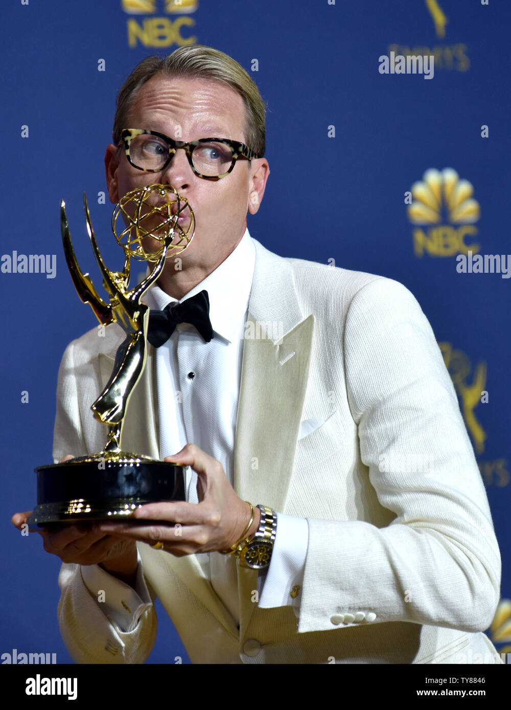 Carson Kressley, vincitore del premio per il miglior programma di Reality-Competition per "RuPaul's Drag Race,' appare dietro le quinte durante il settantesimo annuale di Primetime Emmy Awards di Microsoft, presso il teatro in downtown Los Angeles il 17 settembre 2018. Foto di Christine masticare/UPI Foto Stock