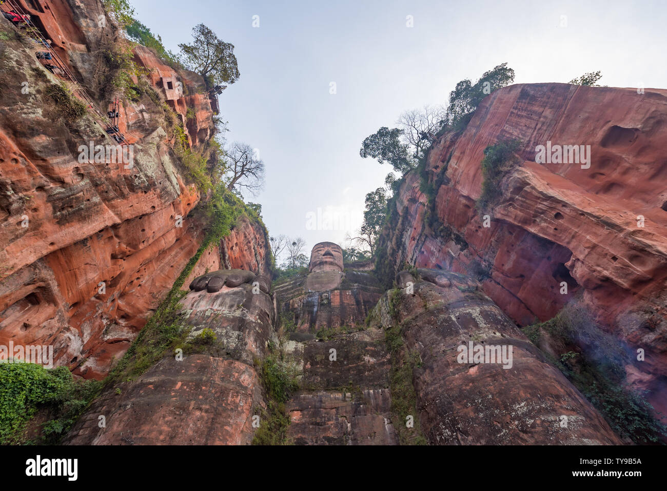 Statua del Grande Buddha di Leshan, Sichuan Foto Stock