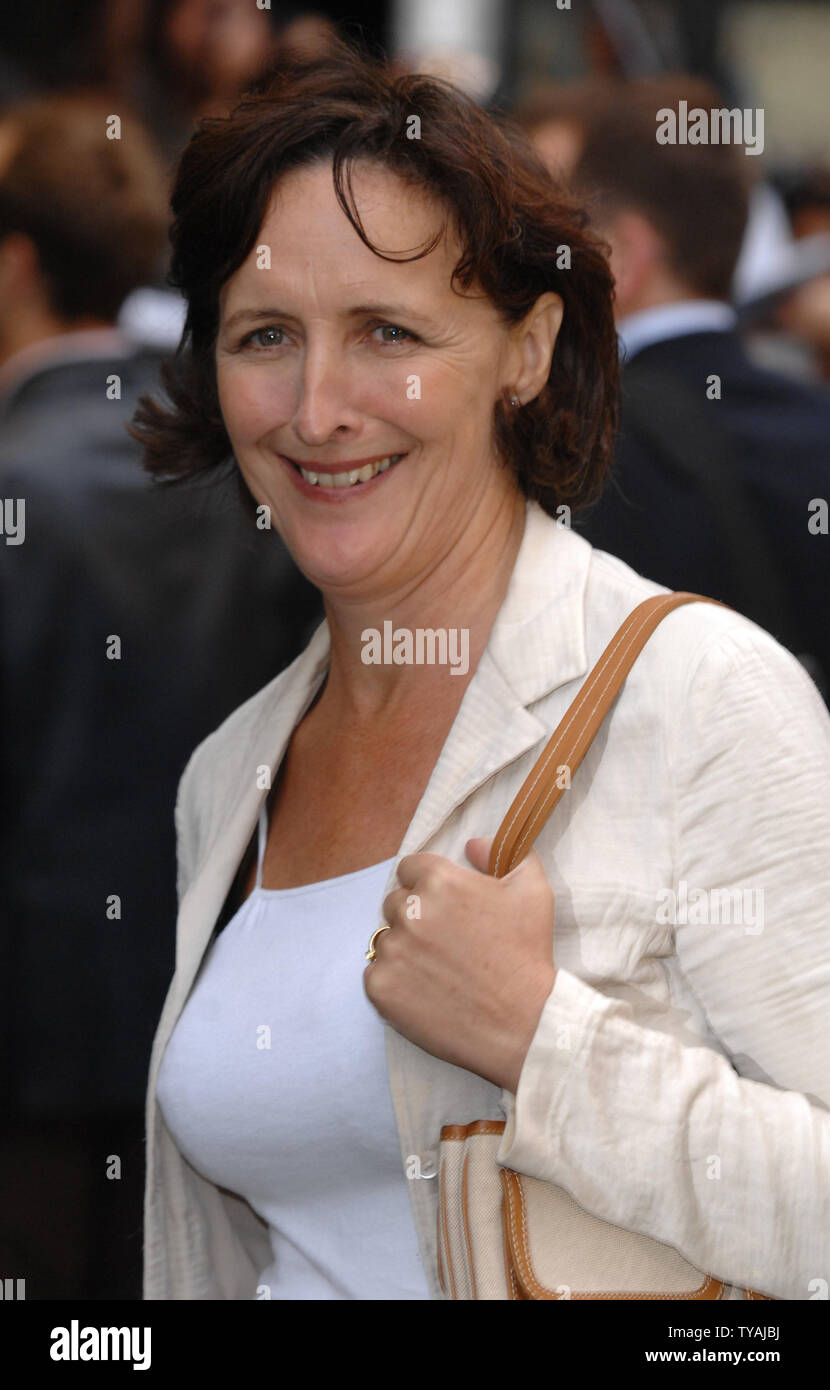 Attrice britannica Fiona Shaw assiste la premiere europeo di "Harry Potter e l'ordine di Phoenix" di Odeon Leicester Square a Londra il 3 luglio 2007. (UPI foto/Rune Hellestad) Foto Stock