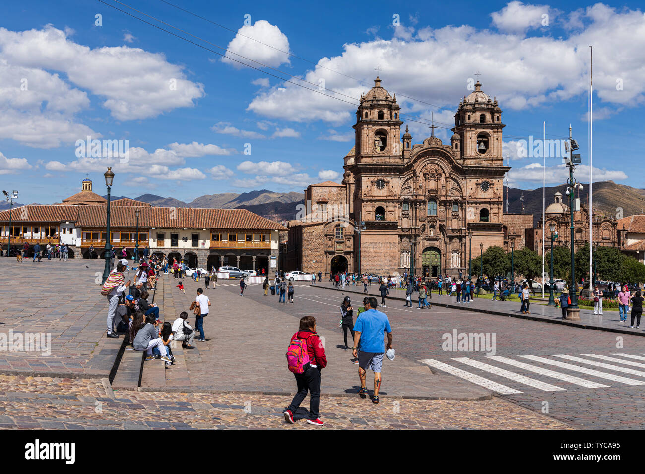 La chiesa di La Compania de Jesus in Plaza de Armas in Cusco, Perù, Sud America Foto Stock