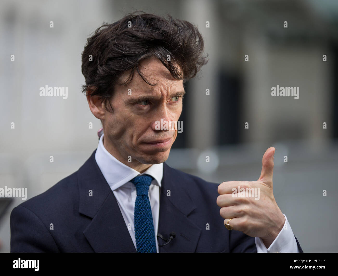 Rory Stewart OBE MP, Segretario di Stato per lo Sviluppo Internazionale, uscire la BBC, London, Regno Unito offre: Rory Stewart dove: Londra, Regno Unito quando: 26 maggio 2019 Credit: Wheatley/WENN Foto Stock