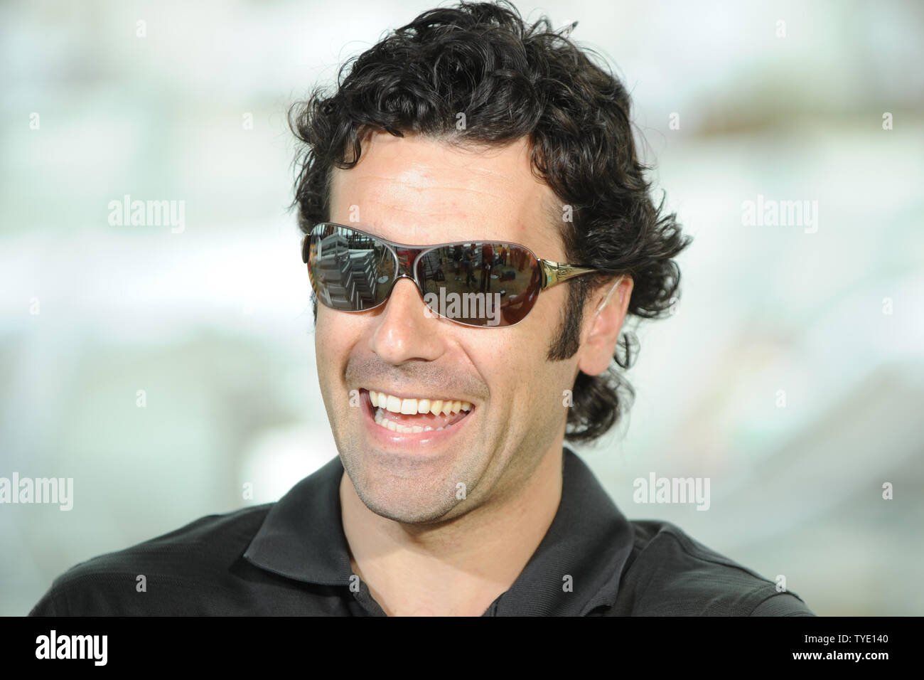 Driver Dario Franchitti aiuta il kick off del 2009 stagione IRL con questo evento mediatico a Fontainebleau Resort a Miami Beach il 23 febbraio 2009. (UPI foto/Larry Marano) Foto Stock