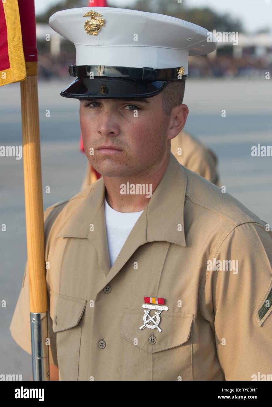 Pfc. Scott M. Getz, onore graduate per plotone 2080, hotel azienda, 2a reclutare battaglione di formazione, laureato boot camp nov. 4, 2016. Getz è da Jasper, Ga. Foto Stock