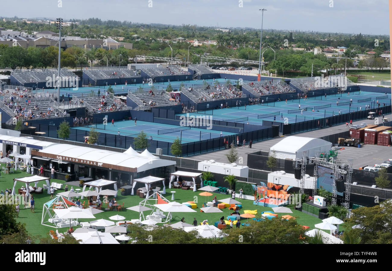 La nuova home page del Miami aperto viene visto dalla parte superiore dello stadio al Hard Rock Stadium di Miami, in Florida, il 21 marzo 2019. Foto di Gary mi Rothstein/UPI Foto Stock