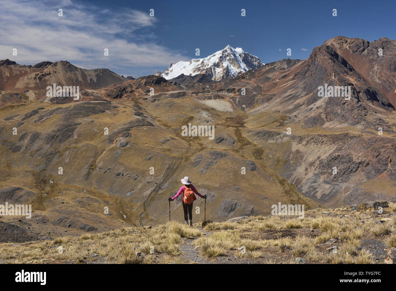 Guardando a Huayna Potosi sulla Cordillera Real traversa, Bolivia Foto Stock