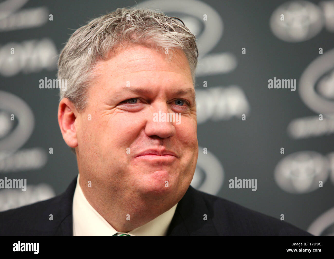 New York getti nuovo head coach Rex Ryan parla ai media nel corso di una conferenza stampa a Florham Park, New Jersey il 21 gennaio 2009. (UPI foto/John Angelillo) Foto Stock