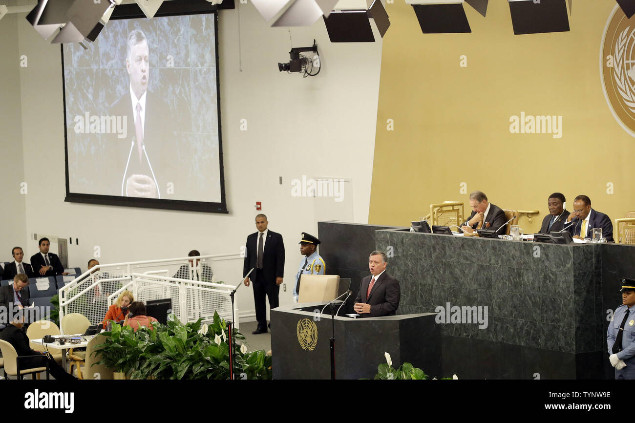 Il re Abdullah II Bin Al Hussein, re del hashemita.Regno di Giordania, gli indirizzi delle Nazioni Unite Dibattito generale presso la 68a Assemblea generale delle Nazioni Unite nella sede delle Nazioni Unite a New York City il 24 settembre 2013. UPI/John Angelillo Foto Stock