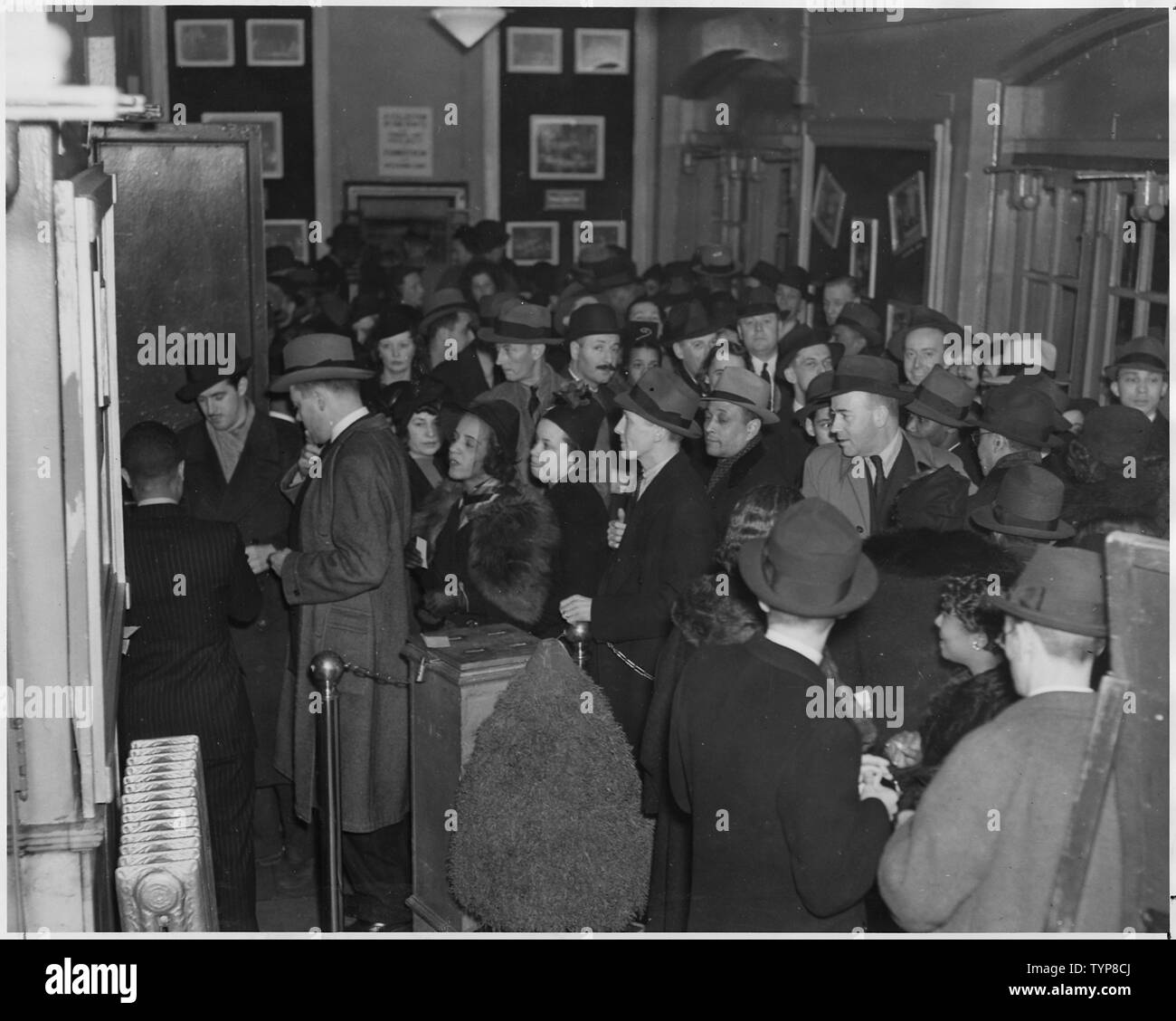 WPA:Teatro federale progetto:theatre frequentatori nella lobby:Boston:create uguali produzione Foto Stock