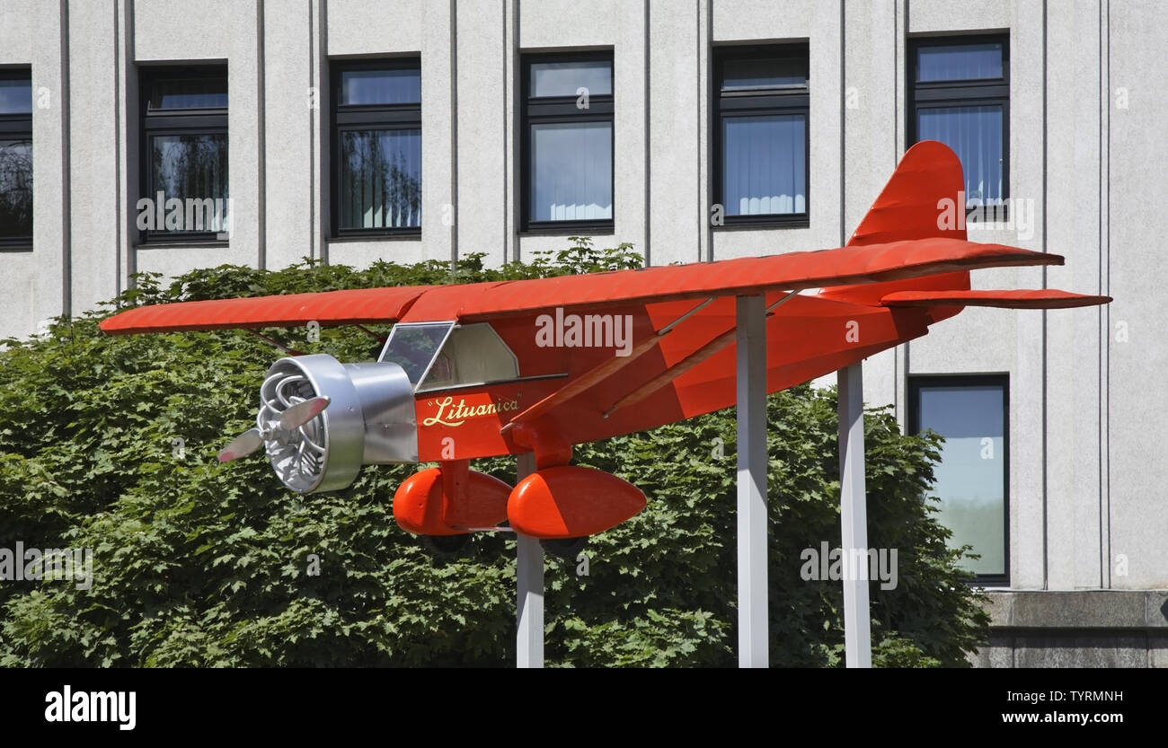Modello di aeroplano Lituanica a Kaunas. La lituania Foto Stock