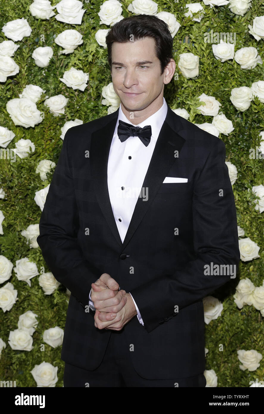 Andy Karl arriva sul tappeto rosso al 71st annuale di Tony Awards al Radio City Music Hall del 11 giugno 2017 nella città di New York. Foto di Giovanni Angelillo/UPI Foto Stock