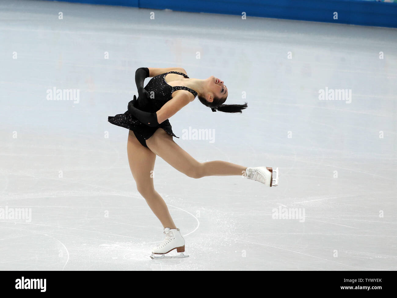 Kaetlin Osmond del Canada compie durante il pattinaggio artistico Team Ladies breve programma la concorrenza come parte dei giochi olimpici invernali a Sochi, Russia nel febbraio , 2014. UPI/Maya Vidon-White Foto Stock