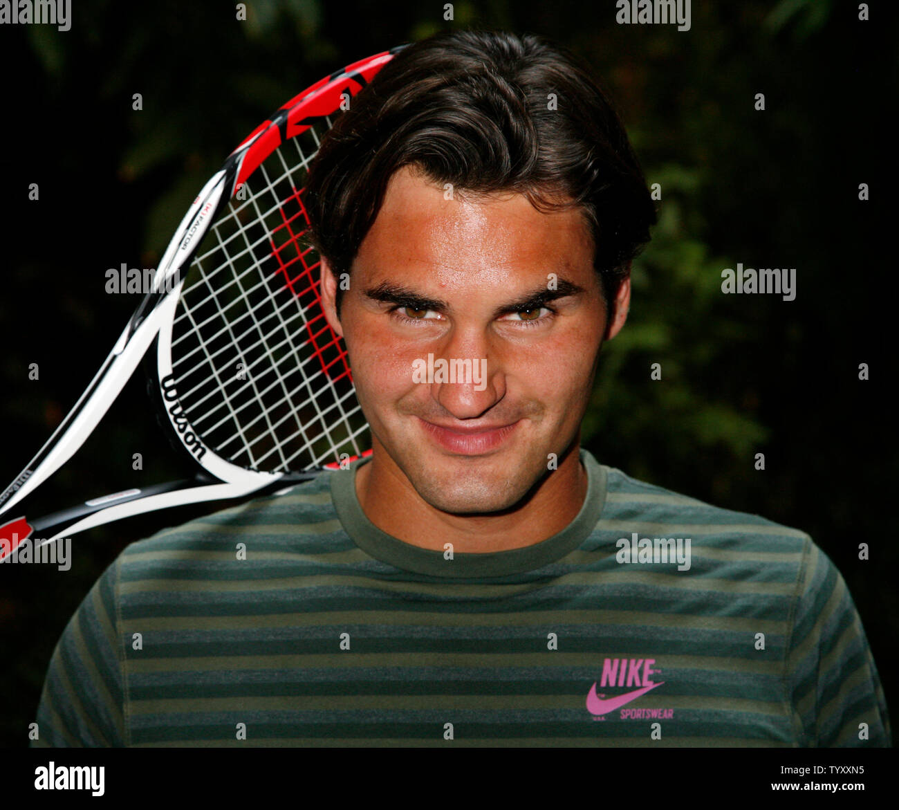 Swiss tennis star roger federer immagini e fotografie stock ad alta  risoluzione - Alamy