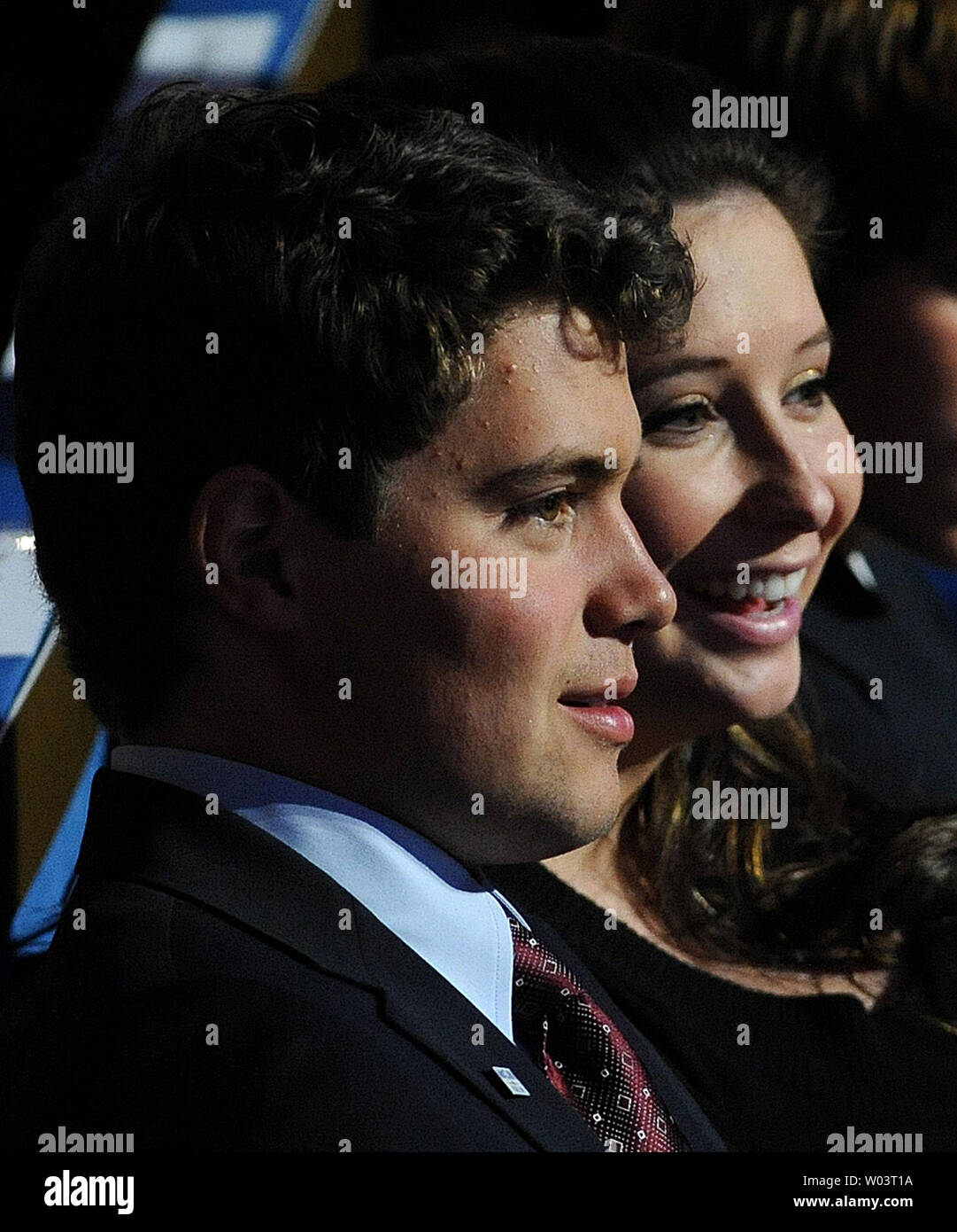 Bristol Palin e il ragazzo Levi Johnston frequentare l'ultimo giorno della Convention Nazionale Repubblicana in St. Paul, Minnesota, il 4 settembre 2008. Bristol, figlia di Repubblicano vice candidato presidenziale Alaska Gov. Sarah Palin è 17 anni e cinque mesi di gravidanza. (UPI foto/Roger L. Wollenberg) Foto Stock