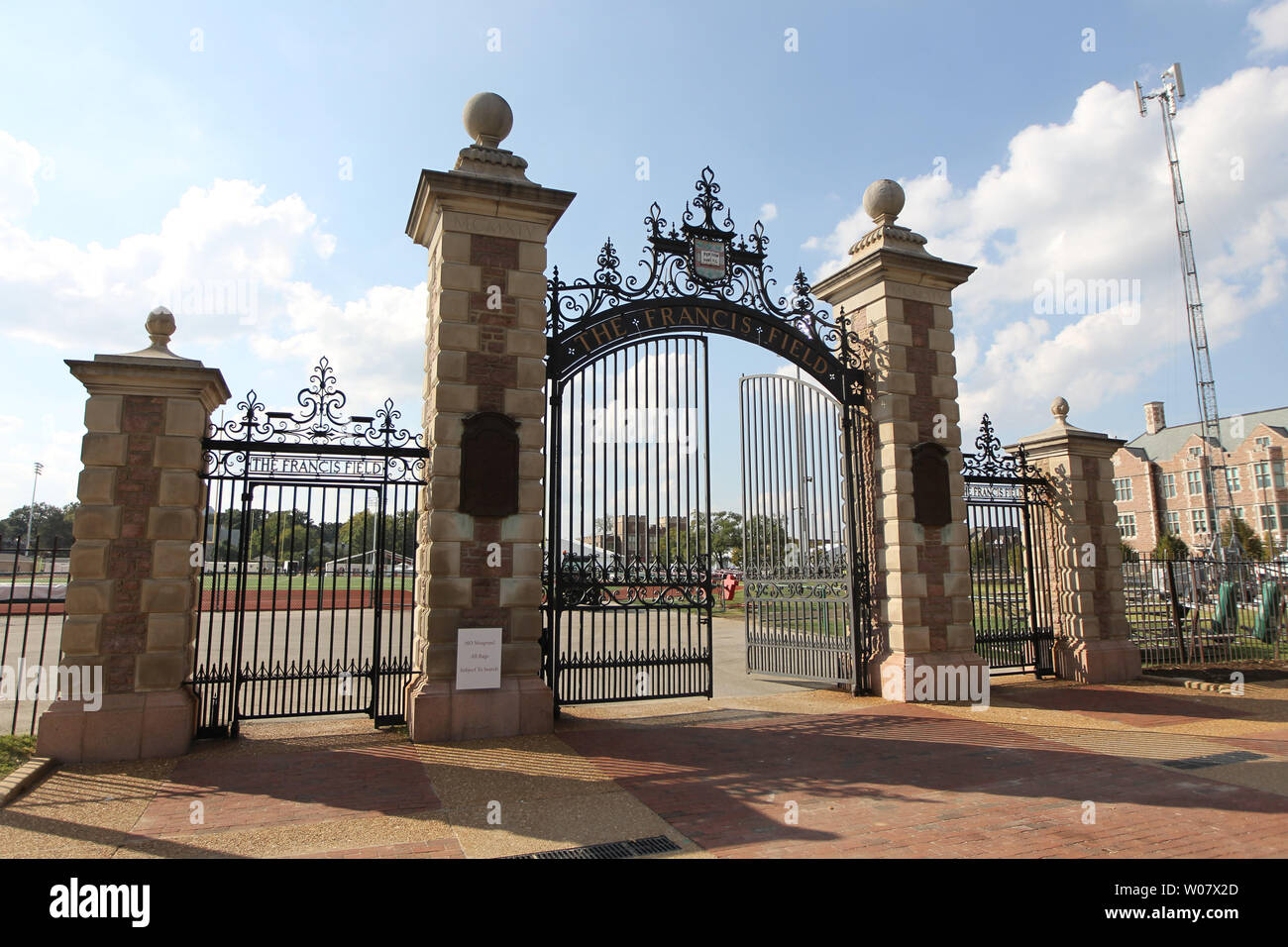Francesco Field, casa dei Giochi Olimpici del 1904, si siede accanto alla Washington University Atlético complesso su Ottobre 4, 2016. Il secondo dibattito presidenziale si svolgerà nell'Athletic Complex il 9 ottobre 2016. Foto di Bill Greenblatt/UPI Foto Stock