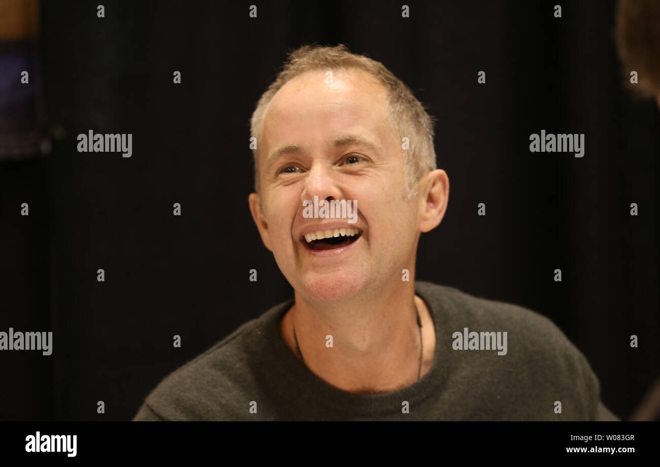 Billy Boyd, un attore scozzese, parla ai fan del giorno uno del fumetto Wizardworld condizionata all'America's Center presso il Duomo di San Luigi il 2 febbraio 2018. Boyd giocato Peregrin 'Pippin' ha preso in Peter Jackson film epico trilogia de Il Signore degli Anelli, Barret Bonden in Master e Comandante: il lato lontano del mondo e Glen in sementi di Chucky. La tre giorni di evento presenta le ultime novità in fatto di cultura pop, fumetti e si-fi memorabilia di film. Foto di Bill Greenblatt/UPI Foto Stock