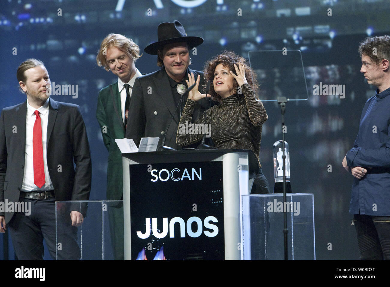 Arcade Fire ricevere la International Achievement Award al 2018 JUNO Cena di Gala & Awards in Vancouver, British Columbia, 24 marzo 2018. Foto di Heinz Ruckemann/UPI Foto Stock