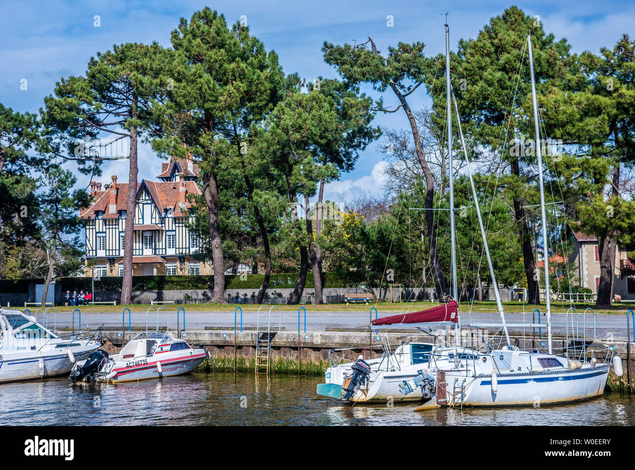 Francia, Baia di Arcachon, Adernos-les-Bains, Bétey marina Foto Stock