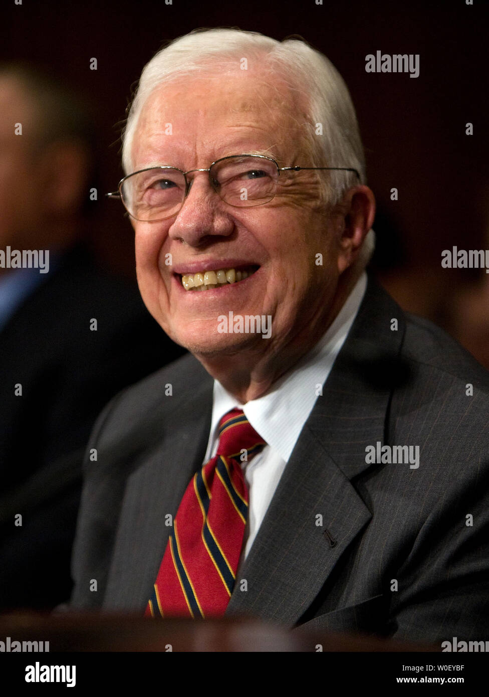 L ex Presidente Jimmy Carter testimonia circa la sicurezza energetica prima del Senato Comitato delle Relazioni Estere sul Campidoglio di Washington il 12 maggio 2009. (UPI foto/David Brody) Foto Stock