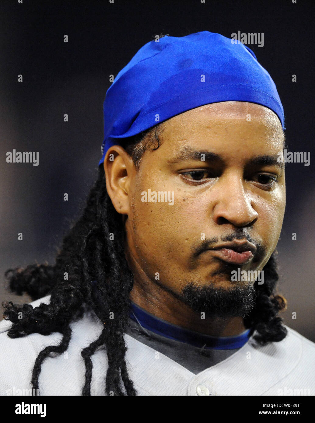 Los Angeles Dodgers Manny Ramirez è depresso dopo essere rimasto bloccato a terza base nell'ottavo inning di gioco contro i cittadini di Washington a Washington il 23 settembre 2009. Washington ha vinto 5-4. UPI/Pat Benic Foto Stock