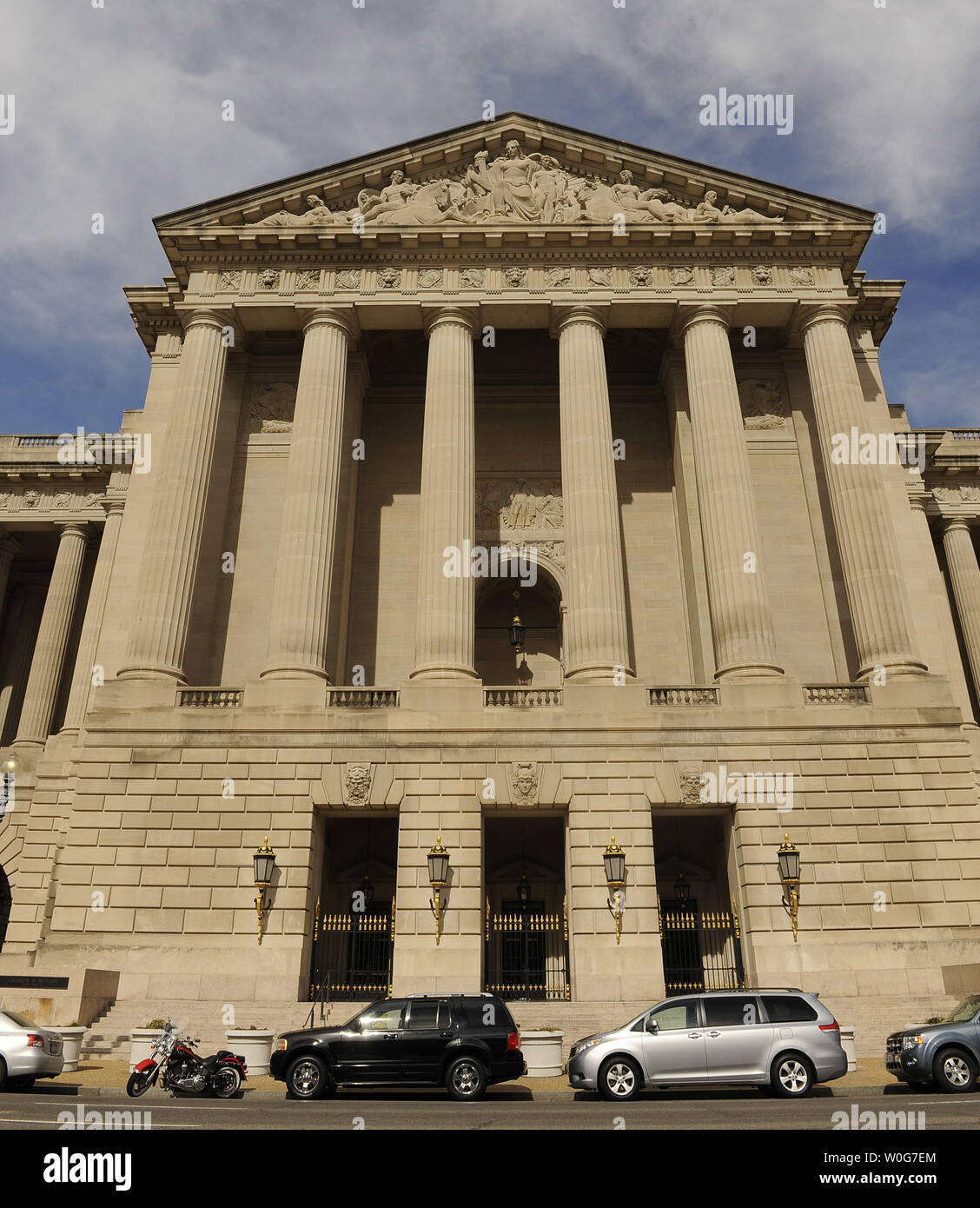 La Andrew Mellon Auditorium è visto a Washington il 20 febbraio 2011. UPI/Roger L. Wollenberg Foto Stock