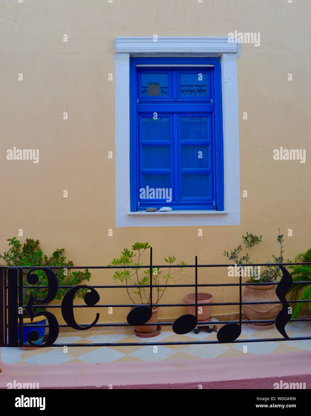 Ringhiera musicale in Oia Santorini Foto Stock