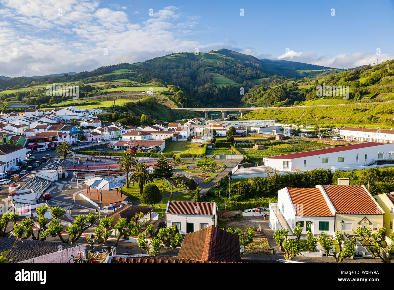 Vista del Agua de Pau nel sud dell'isola di Sao Miguel, arcipelago delle Azzorre, Portogallo Foto Stock