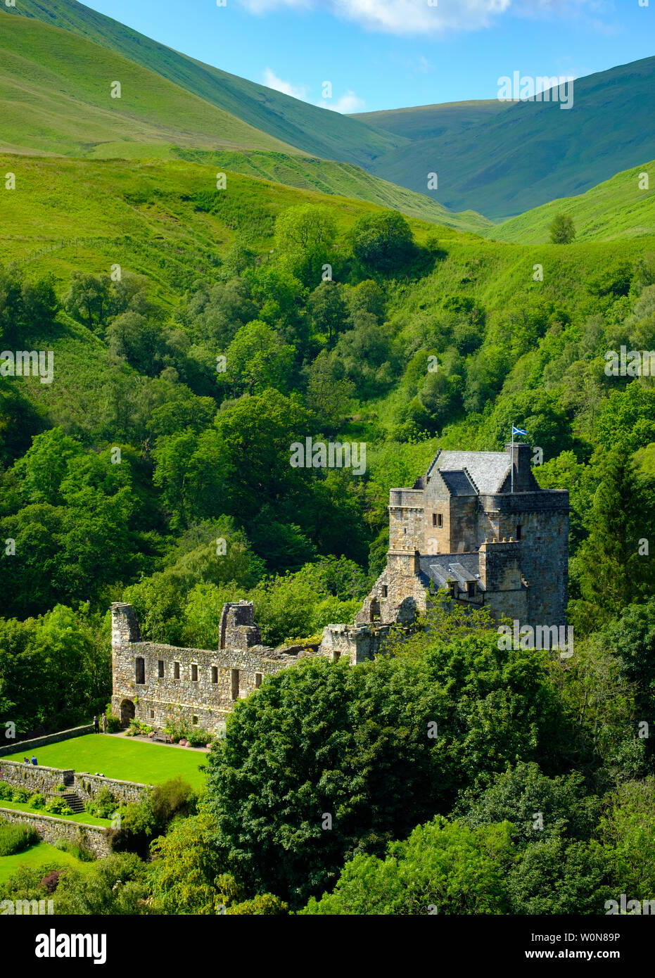 Vista sul Castello di Campbell in Dollar, Clackmannanshire, Scotland, Regno Unito Foto Stock