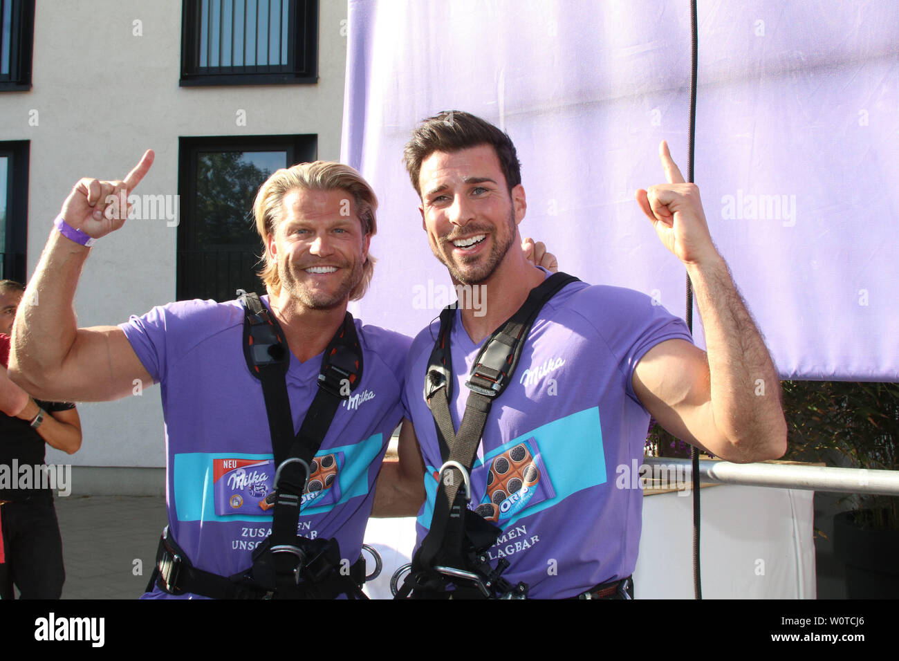 Paolo Janke, Leonard Freier, Milka carità House-Running-evento, Motel One Hamburg, 24.05.2018 Foto Stock