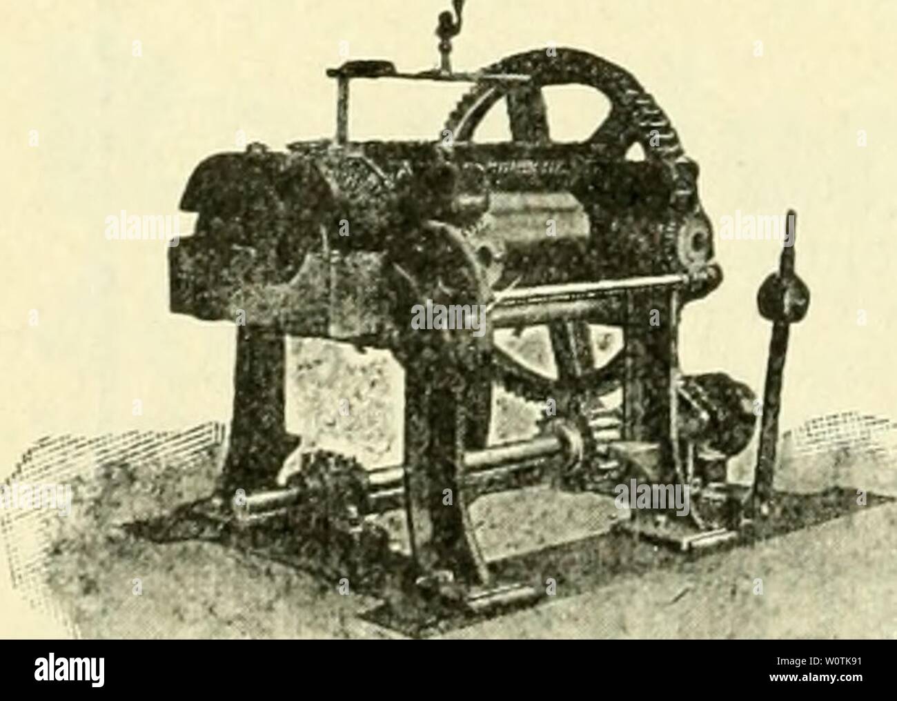 Immagine di archivio da pagina 743 di Der Tropenpflanzer; zeitschrift fr tropische. Der Tropenpflanzer; zeitschrift fr tropische landwirtschaft dertropenpflanze17berl Anno: ni=s=iisiis==iisiissssaiii: Rittershaus & Bleciier GegrÃ¼ndet Q&GT;ttH JIH Telegr. Adr. 1861 111611 JiAF AuerhÃ¼tte Wir zeigen zurzeit auf der e Internationalen Baufochausstelluns in Leipzig B Holonlolobteilung Stand 1374. '"Â"¢ 'â .- S VergnÃ¼gungspark) eine vollstÃ ndige¤Bnumioollentkernunss- UnwAflifliNHinAA &gt;Â"â pneumatischem â ¢ rrcSSUniUsC Baumwontronsport. Rohgummi-Maschinen â Transmissionen Flechtmaschinen. :=sissiic Foto Stock
