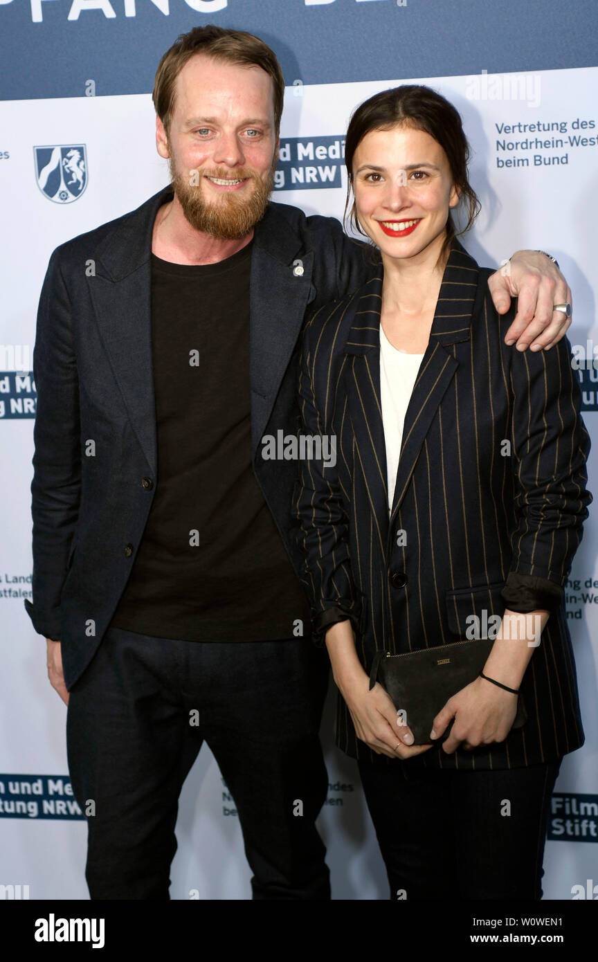Stefan Konarske und Aylin Tezel beim NRW Empfang während der Berlinale 2019 in der Vertretung des Landes Nordrhein-Westfalen. Berlino, 10.02.2019 Foto Stock