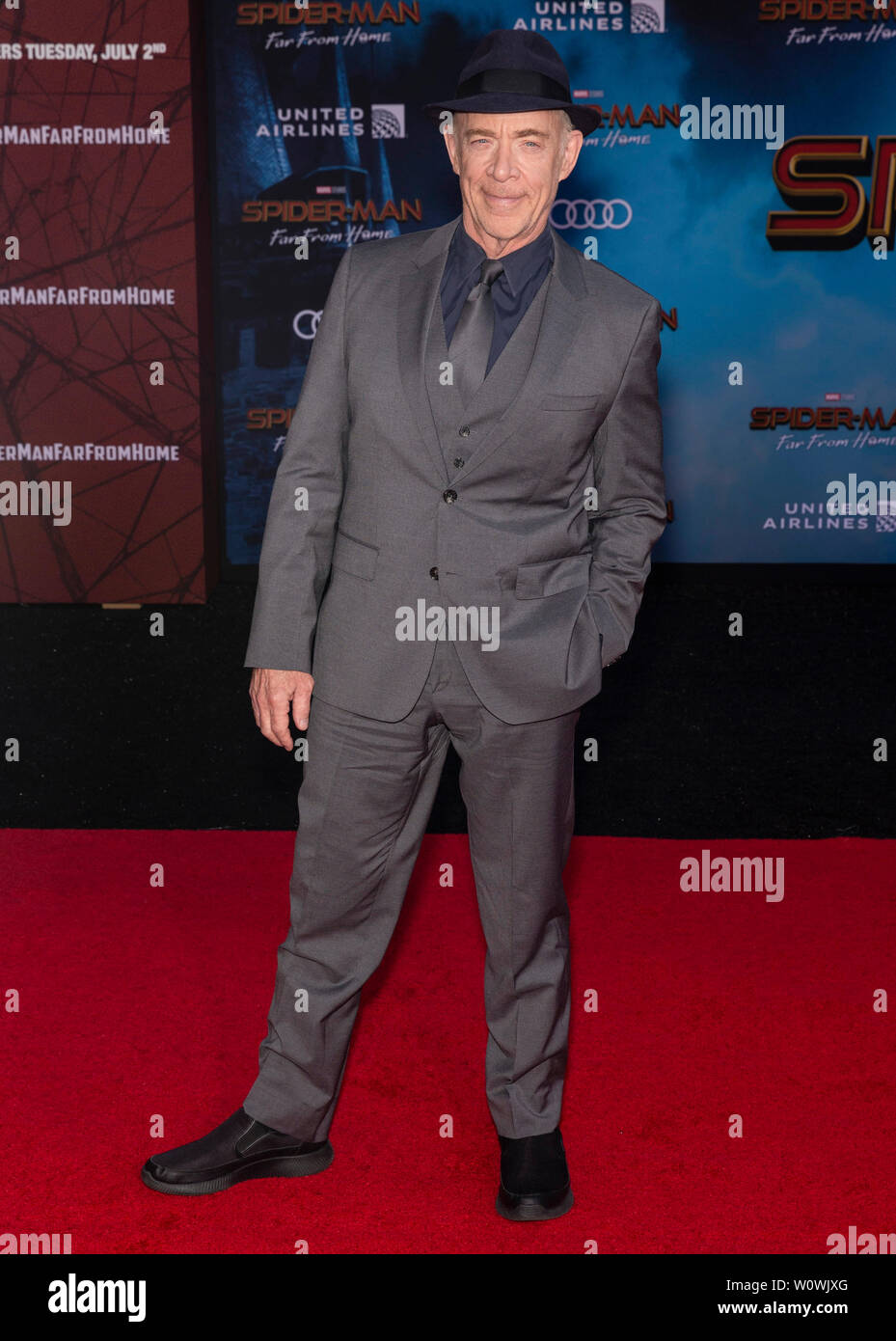 Los Angeles, CA - Giugno 26, 2019: JK Simmons assiste la premiere di Sony Pictures "ragno-uomo lontano da casa" tenutasi presso la TCL Teatro Cinese Foto Stock