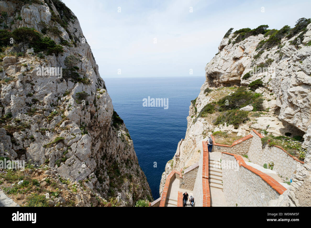 Scale e il percorso per l'imponente Grotta di Nettuno in Sardegna (, Alghero, Italia) Foto Stock