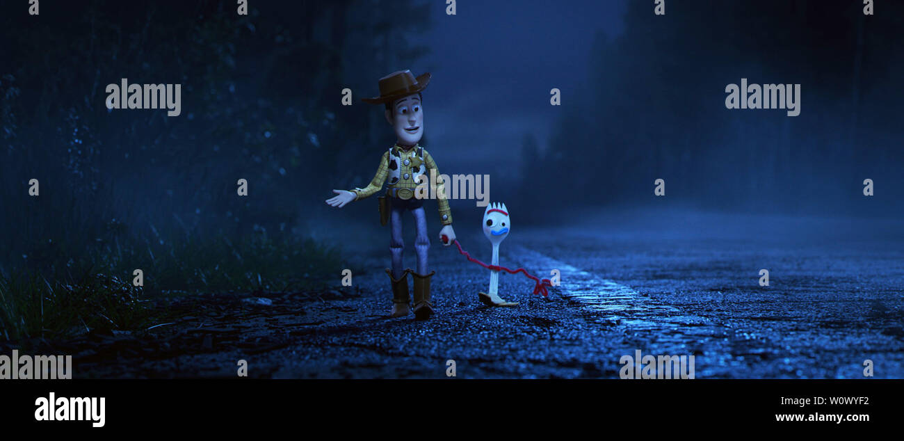Toy Story 4 è un imminente American 3D calcolatore-animated commedia film prodotto da Pixar Animation Studios per Walt Disney Pictures. È il quarto episodio della Pixar Toy Story serie. Questa fotografia è fornito per il solo uso editoriale ed è il copyright del film company e/o il fotografo designato assegnato dal film o società di produzione. Foto Stock