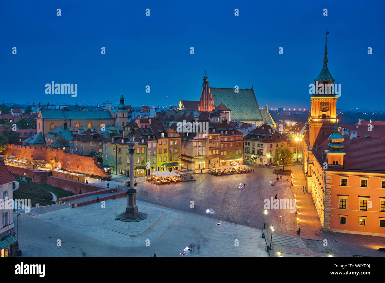 Foto del Varsóvia Città Vecchia ate blu tempo di ora Foto Stock