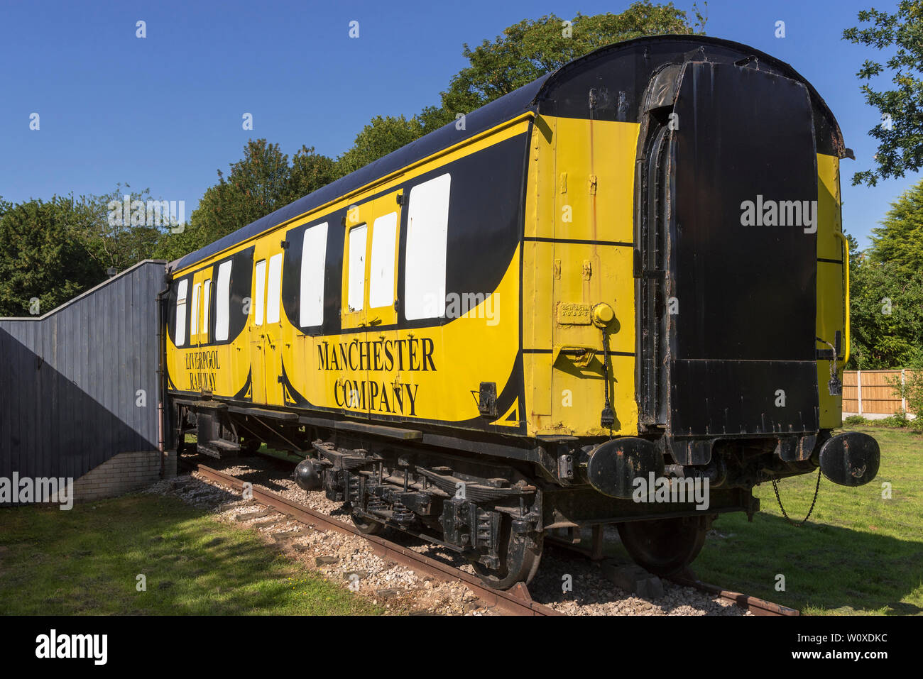 Rainhill libreria in una vecchia carrozza ferroviaria. Foto Stock