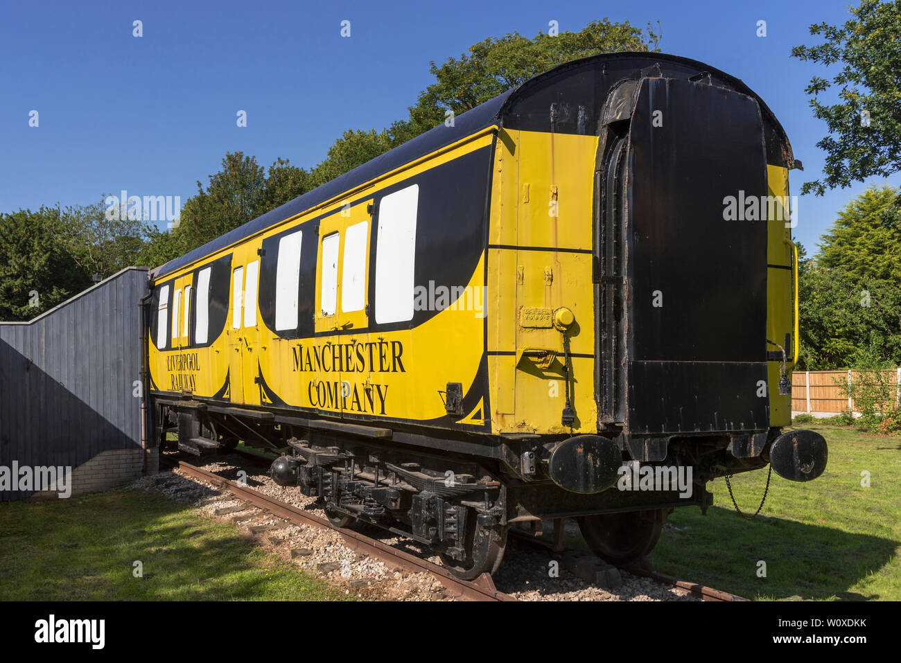 Rainhill libreria in una vecchia carrozza ferroviaria. Foto Stock