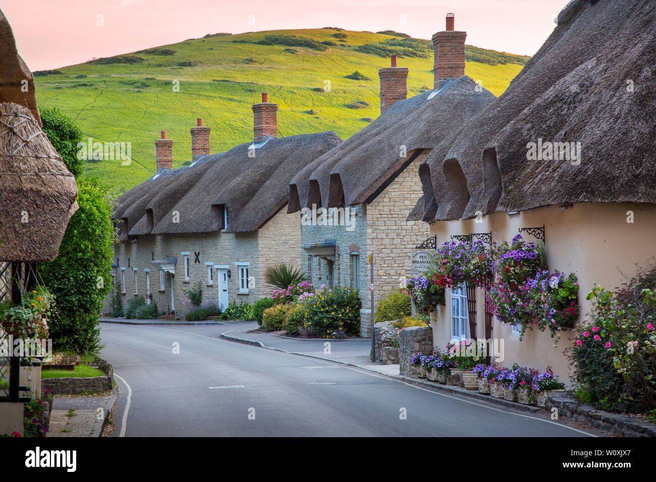 Tetto di Paglia cottages in West Lulworth, Dorset, Inghilterra Foto Stock