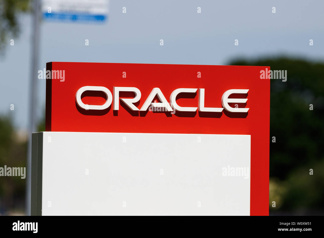 Deerfield - Circa Giugno 2019: Oracle Corporation ubicazione. Oracle offre la tecnologia e basati su cloud computing solutions IV Foto Stock