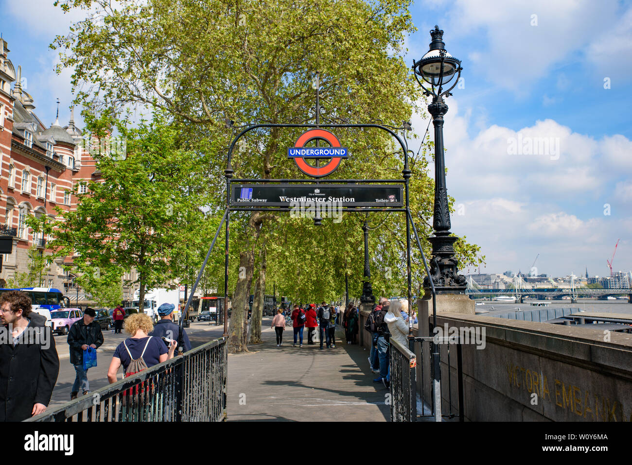 Westminster La stazione della metropolitana di Londra, Regno Unito Foto Stock