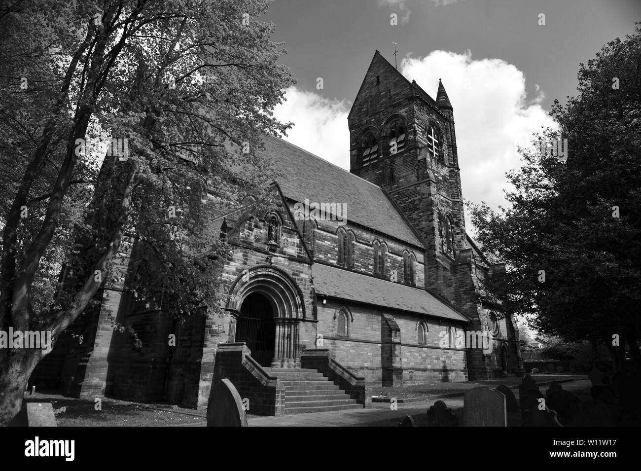 Immagini di Bootle edifici. Il Municipio,la Chiesa di Cristo e la triade edificio Plus St Chads Chiesa Kirkby e Huyton Chiesa Parrocchiale Huyton. Foto Stock