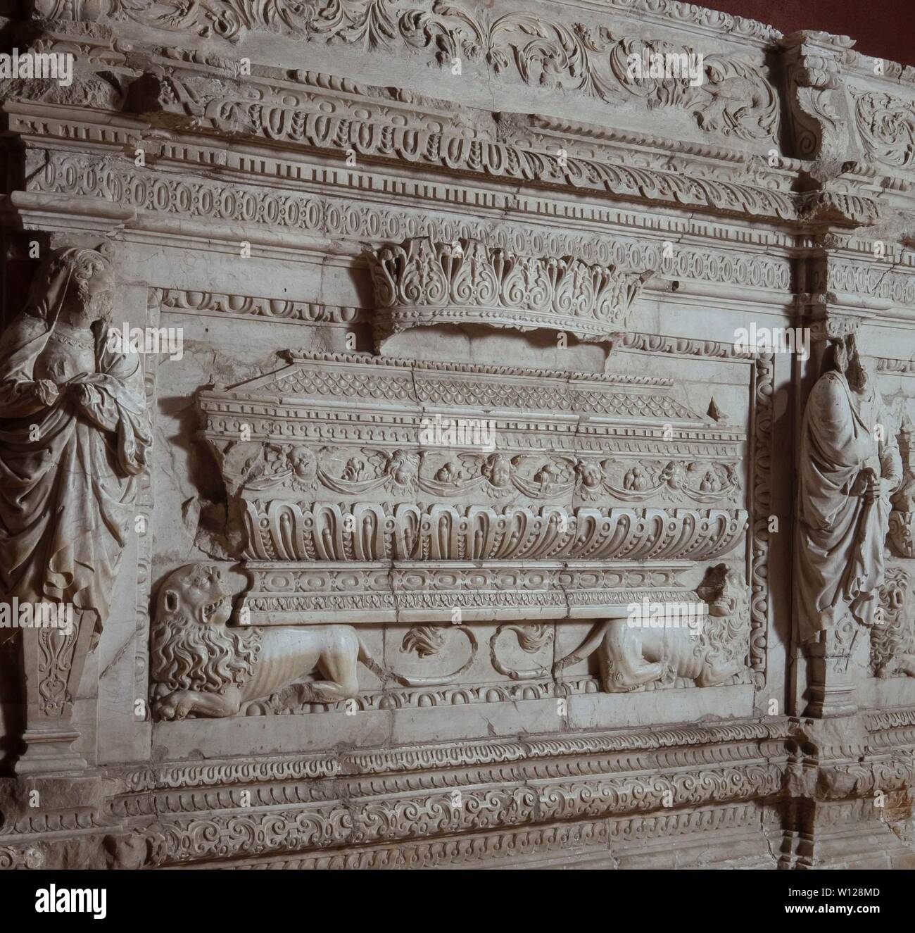 Tomba dei duchi di Cardona, XVI secolo, il Monastero di Poblet. Autore: DAMIA FORMENT. Foto Stock