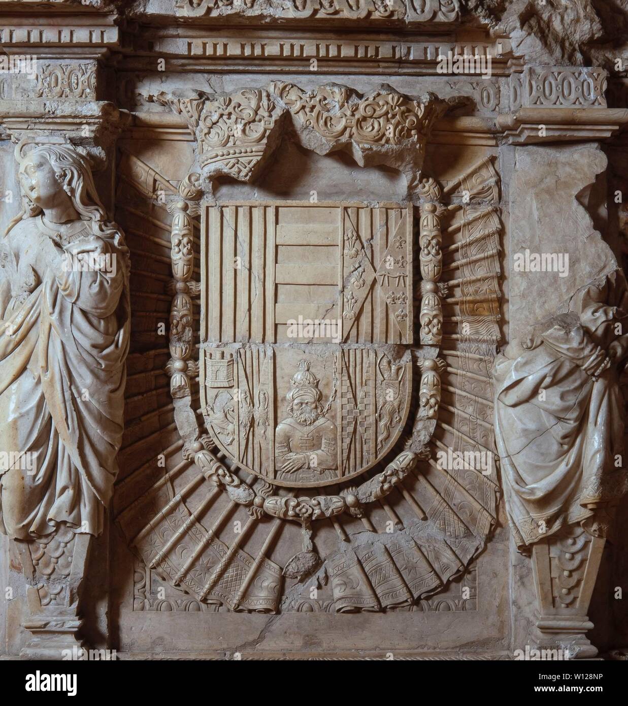 Tomba dei duchi di Cardona, XVI secolo, il Monastero di Poblet. Autore: DAMIA FORMENT. Foto Stock