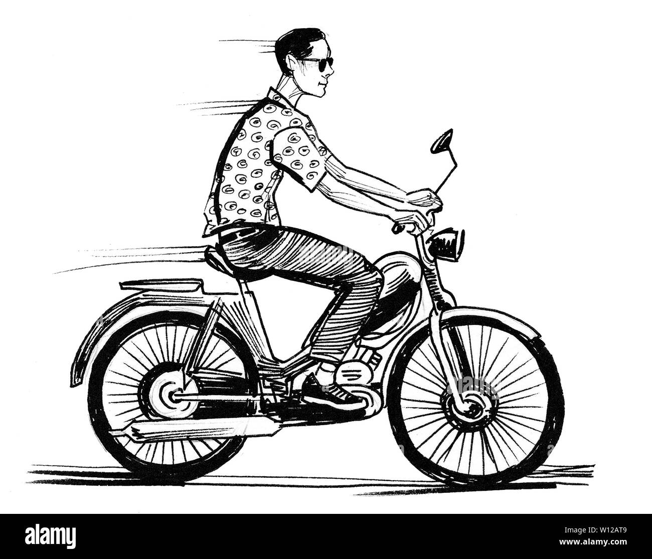 Giovane uomo elegante a cavallo di un ciclomotore. L'inchiostro bianco e nero disegno Foto Stock