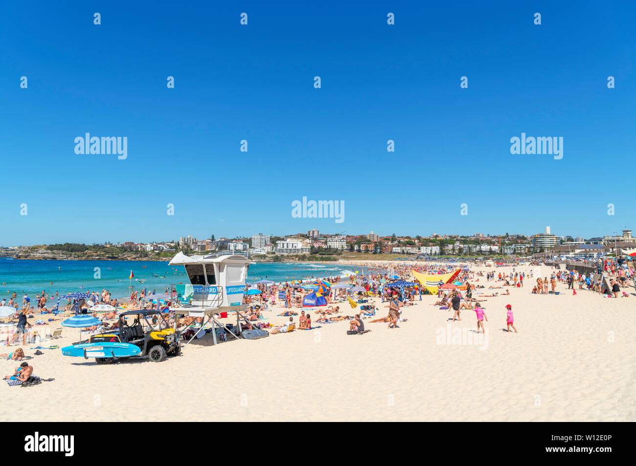 Bagnino capanna sulla spiaggia Bondi, Sydney, Nuovo Galles del Sud, Australia Foto Stock
