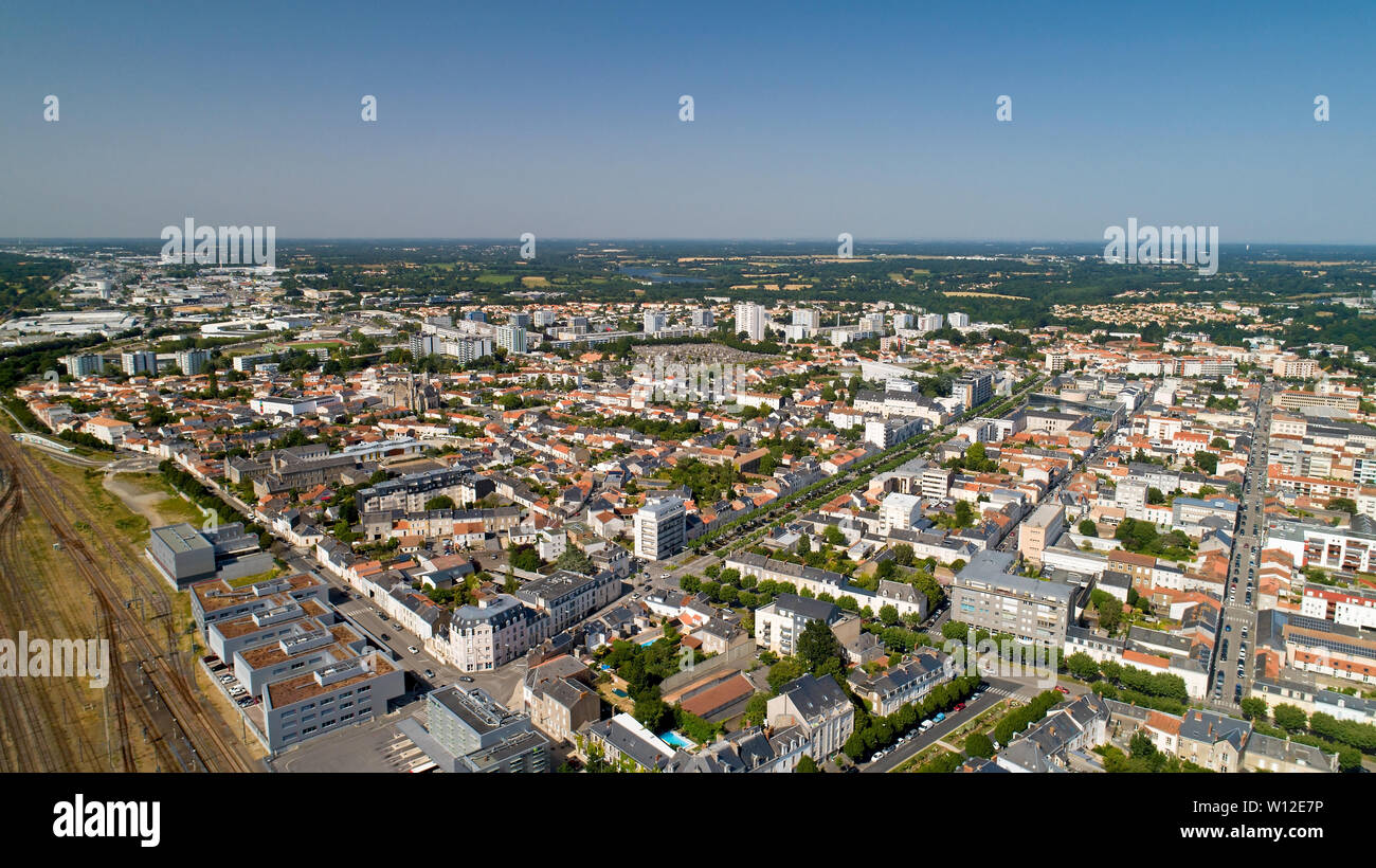 Vista aerea di La Roche sur Yon city centre in Vandea Foto Stock