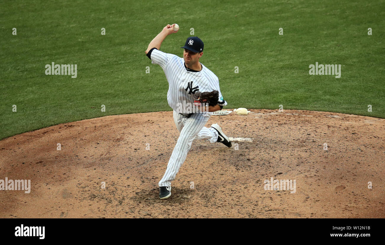 New York Yankees' David Hale in azione durante la MLB Londra serie corrispondono al London Stadium. Foto Stock