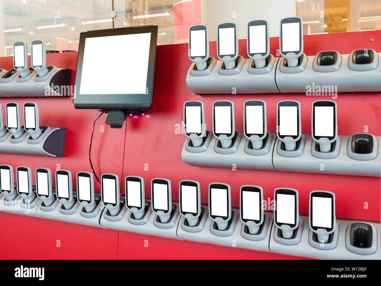 Dispositivo convenienza di shopping con display vuoto nel supermercato Foto Stock