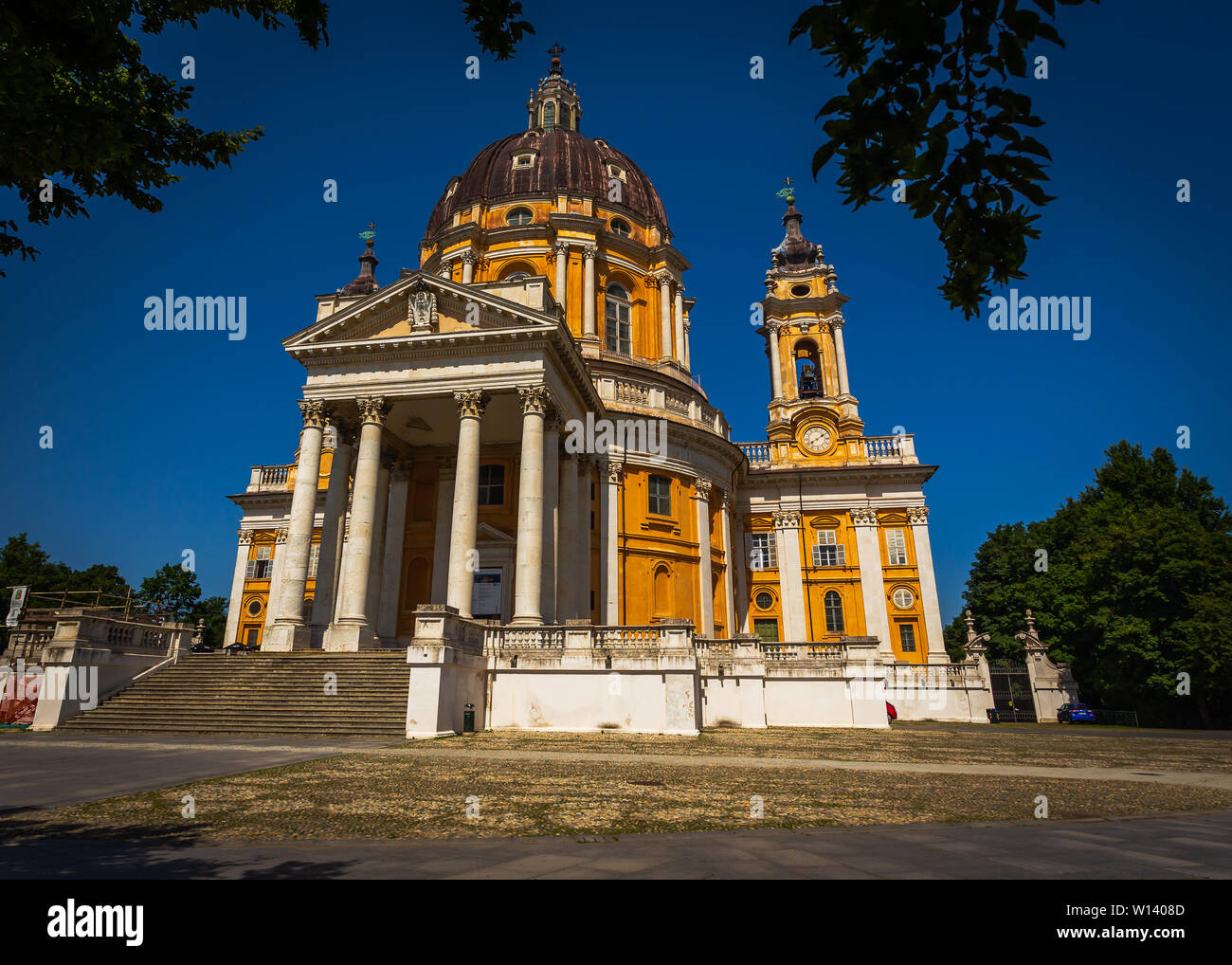 Basilica di Superga, 1700s hiltop chiesa che si affaccia sulle Alpi Foto Stock