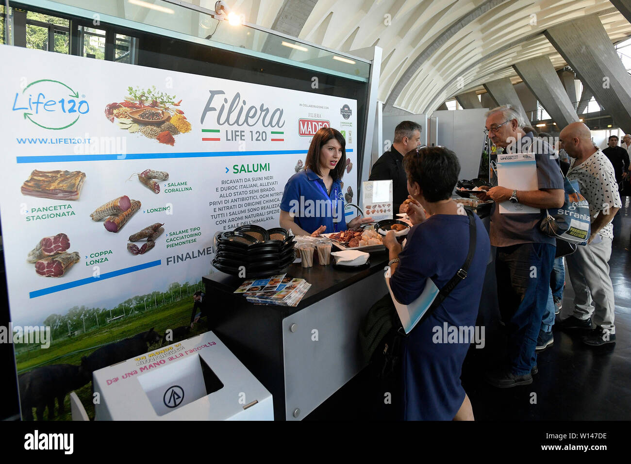 Roma, Italia. Il 30 giugno, 2019. Degustazione dei prodotti stand in vendita su Adriano Panzironi la vita nazionale della convenzione 120 (Luigi Mistrulli/fotogramma, Roma - 2019-06-30) p.s. Credit: Indipendente Photo Agency Srl/Alamy Live News Foto Stock