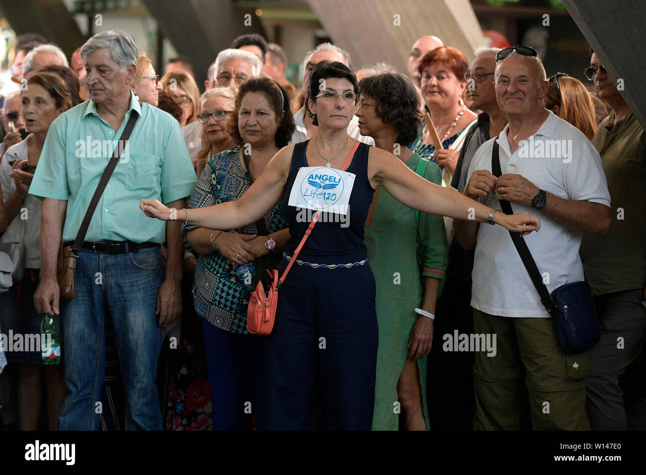 Roma, Italia. Il 30 giugno, 2019. L'arrivo in Eur presso il Palazzo dello sport di i partecipanti alla Convention nazionale della vita 120 da Adriano Panzironi (Luigi Mistrulli/fotogramma, Roma - 2019-06-30) p.s. Credit: Indipendente Photo Agency Srl/Alamy Live News Foto Stock